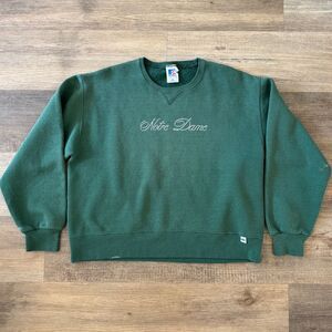 VTG Women's Notre Dame Embroidered Logo‎ Crewneck Sweatshirt Russell Athletic XL
